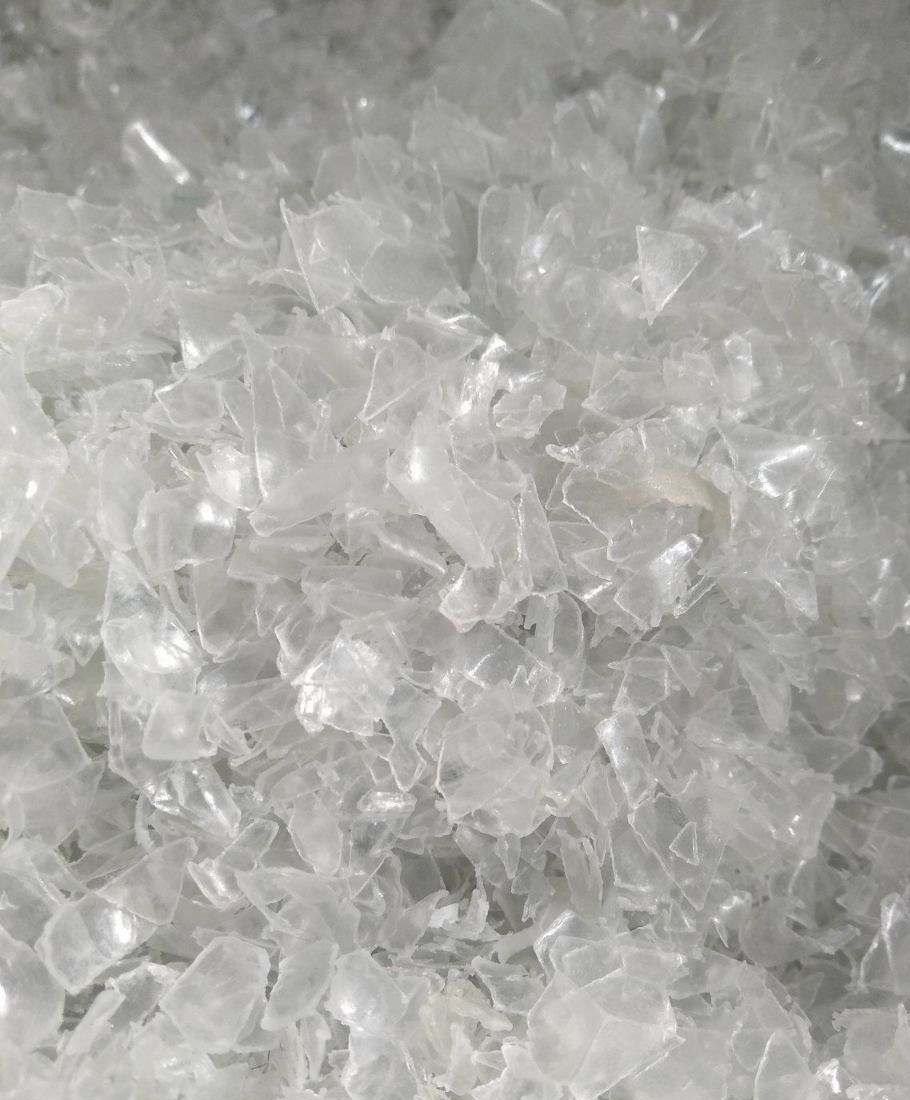 Pet flakes 4